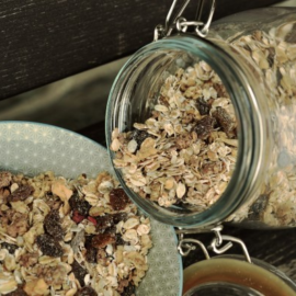 The trick to the quickest overnight oats!